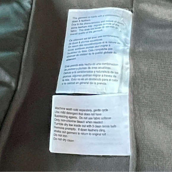 Michael Michael Kors Black Lightweight Down puffer Vest, Nylon Zip-Up Small - Picture 9 of 12